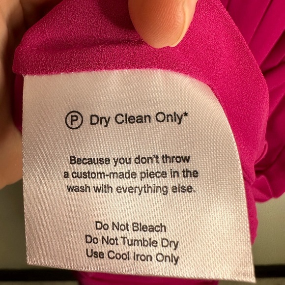 Fame and‎ Partner NWT Magenta Pink Pleated Sheer Dress NO SLIP sz 4 Oversized - Picture 4 of 11